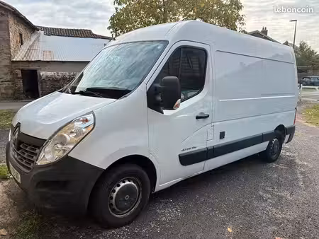 Renault Master 2.3 dCi 135