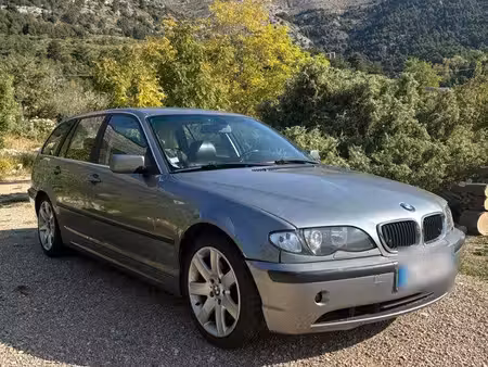 BMW Série 3 330d 3.0 204