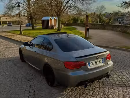 BMW Série 3 335d 3.0 286