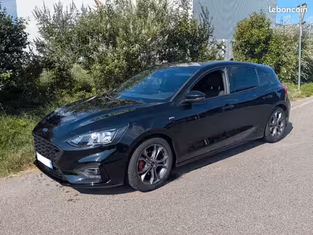 Ford Focus 1.0 125 ST Line
