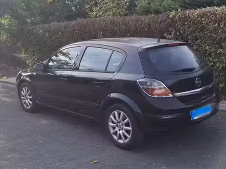 Opel Astra 1.7 CDTI 100