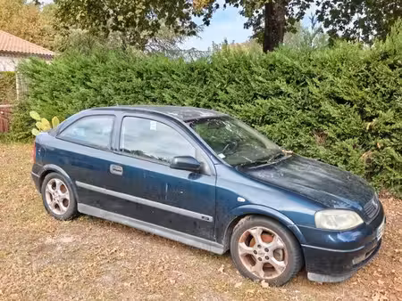 Opel Astra 1.7 80