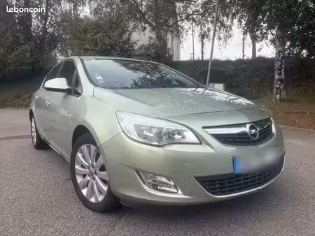 Opel Astra 1.6 115
