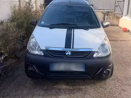 Aixam Crossover 