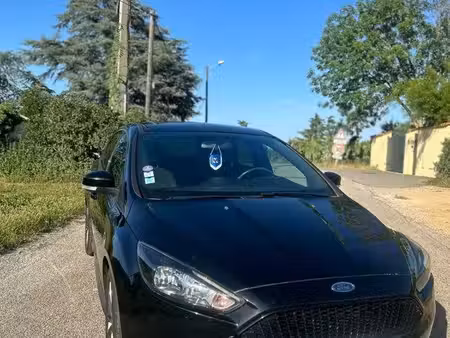 Ford Focus 1.0 125