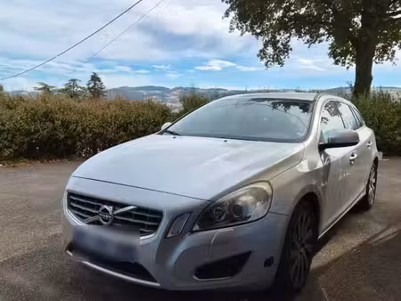 Volvo V60 T4 1.6 180