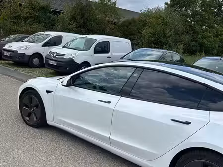 Tesla Model 3 Standard Plus 275
