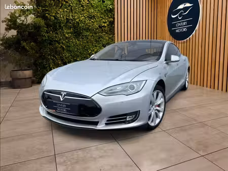 Tesla Model S P85 367