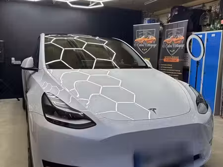 Tesla Model Y Grande Autonomie