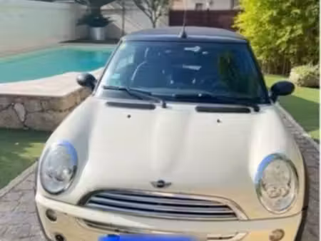 Mini Cabrio Cooper 1.6 90