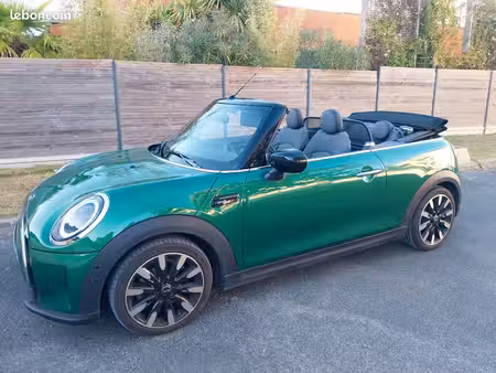 Mini Cabrio Cooper 1.5 136 Camden