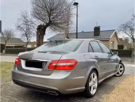 Mercedes-Benz Classe E E 200 2.1 CDI 136