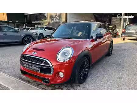 Mini Cabrio John Cooper Works 2.0 192