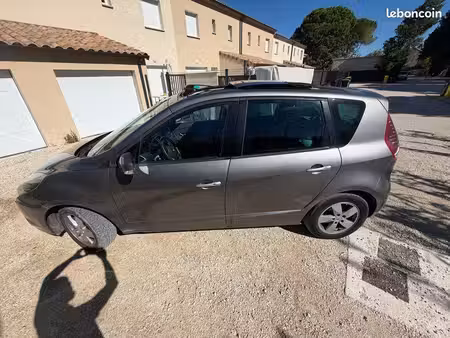 Renault Scénic dCi 130