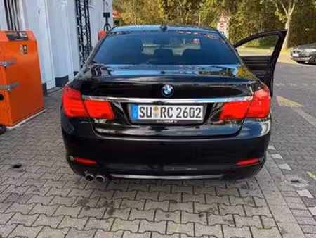 BMW Série 7 730d 3.0 245