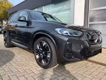 BMW iX3 286 M Sport
