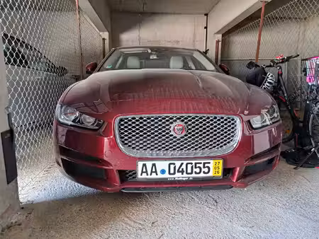Jaguar XE D165 2.0 163 Portfolio