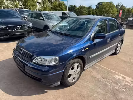 Opel Astra 1.6 75