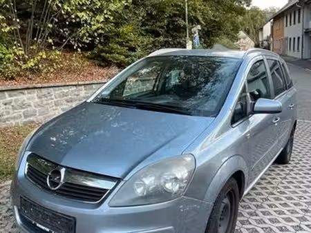 Opel Zafira 1.6 105 Enjoy