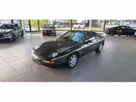 Porsche 928 S4 V8 5.0 320