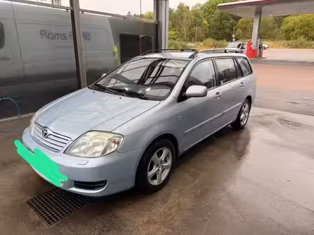 Toyota Corolla 1.6 110 Sol