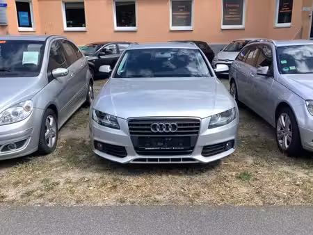 Audi A4 1.8 TFSI 160 Attraction