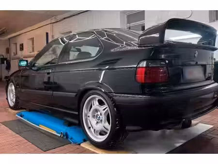 BMW Série 3 323i 2.5 170