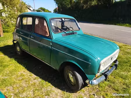 Renault R4 4L