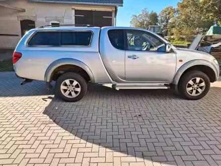 Mitsubishi L200 2.5 178 Intense 4x4