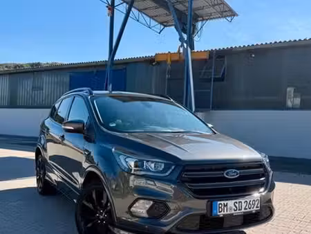 Ford Kuga 1.5 EcoBoost 150 ST Line
