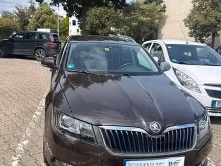Škoda Superb 2.0 TDI 140 Ambition