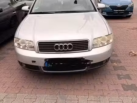 Audi A4 1.6 102
