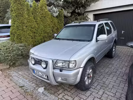 Opel Frontera V6 3.2 205