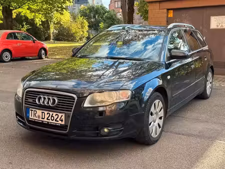 Audi A4 2.0 TFSI 200 S line