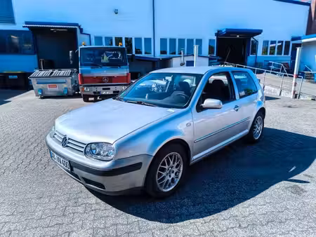 Volkswagen Golf 2.0 TDI 116