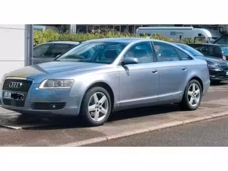 Audi A6 V6 2.4 177