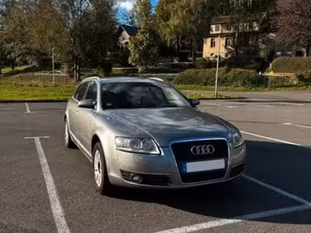 Audi A6 quattro