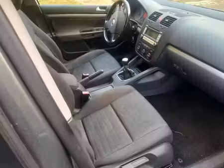 Volkswagen Golf 1.6 102
