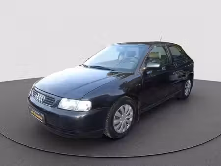 Audi A3 1.6 101