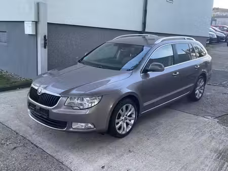 Škoda Superb 1.6 TDI 105 Elegance