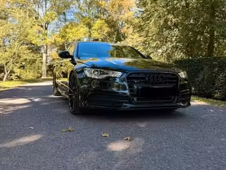 Audi A6 2.0 TDI 177 S line