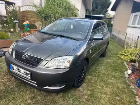 Toyota Corolla 1.6 110 Sol