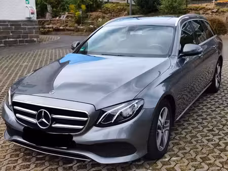 Mercedes-Benz Classe E E 220 4Matic