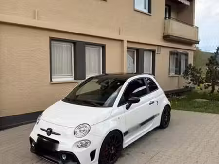 Abarth 595 1.4 180 Competizione