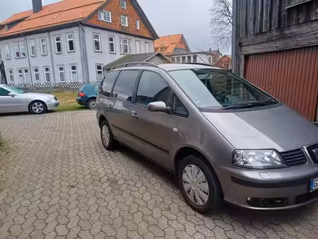 Seat Alhambra 2.0 140