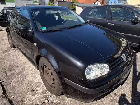 Volkswagen Golf 1.4 75