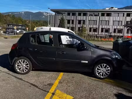 Renault Clio 1.6 110 Initiale