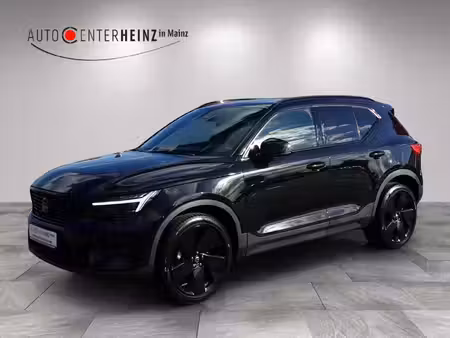 Volvo XC40 B3 2.0 163 Black Edition