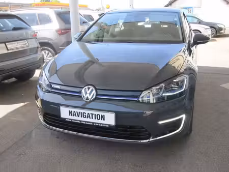 Volkswagen Golf 136