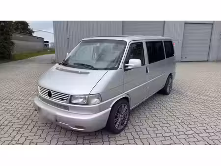 Volkswagen Transporter T4 2.5 TDI